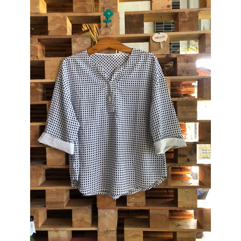 S253.Áo silk lụa bigsze hiệu S'I Korea- 2handi