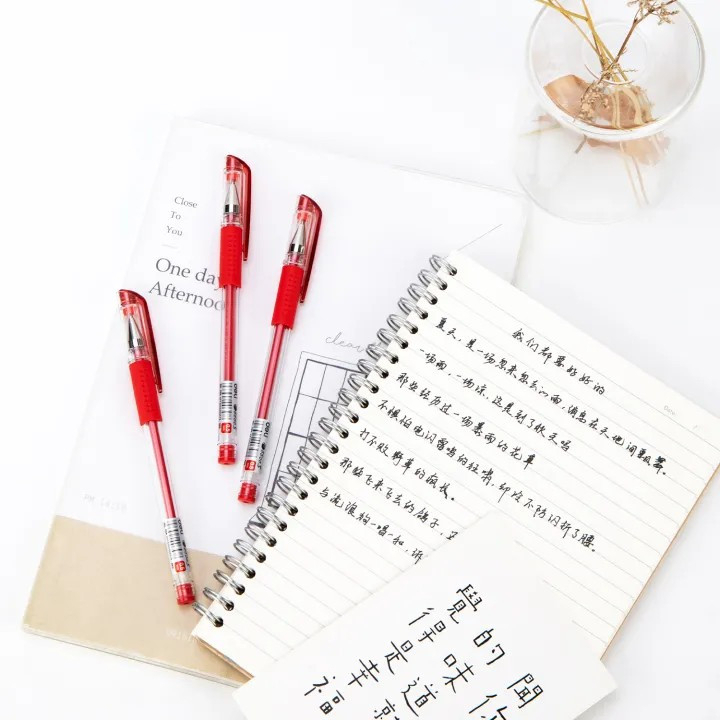 Bút gel Deli E6600S nét 0.5mm siêu trơn - Mực đỏ