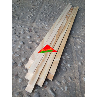 Thanh gỗ thông rộng 2cm x dày 1cm x dài 1m2-1m-80cmdùng làm khung viền,làm thùng gỗ, đóng chuồng,trang trí nhà cửa