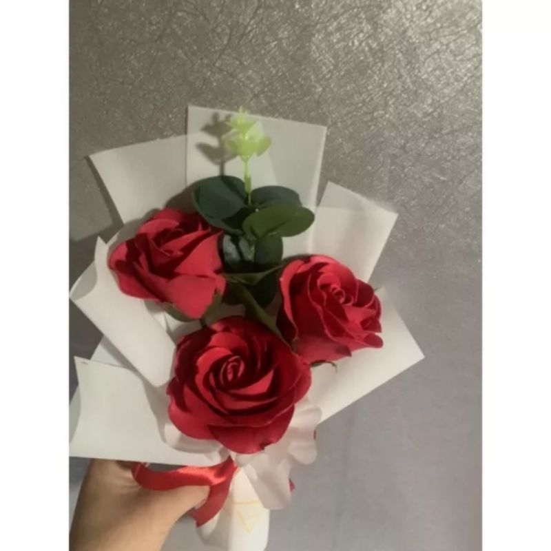 Bó hoa hồng 3 bông