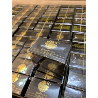  Kem mụn làm dịu giảm thâm trắng da đều màu Kim Mộc Hoa 