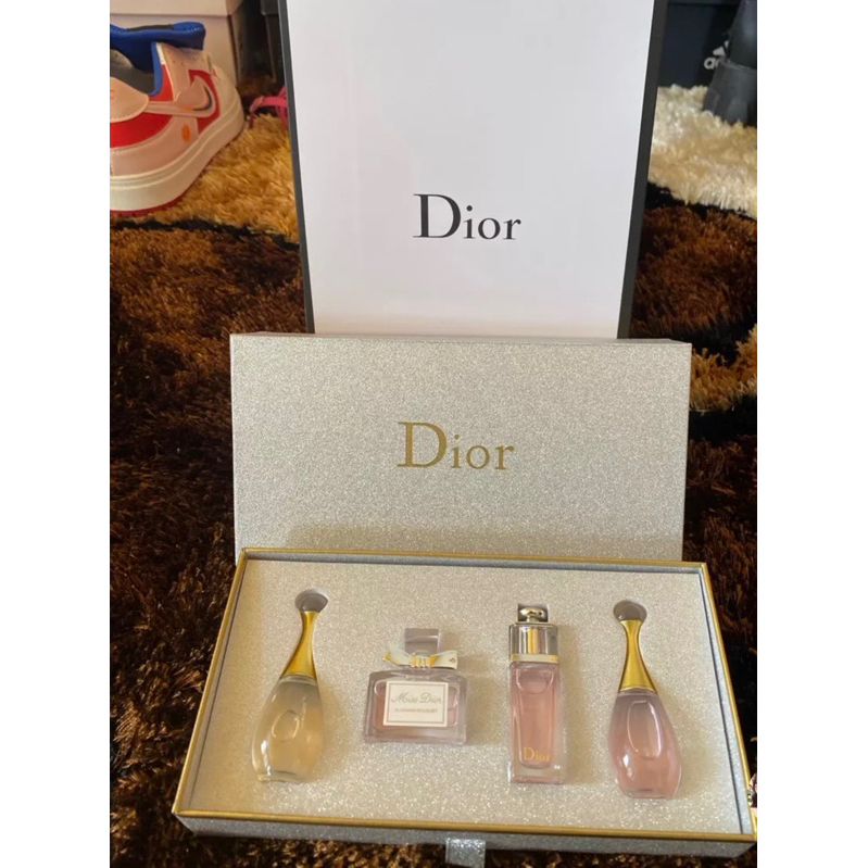 Set Bộ nước hoa dior mini 4 chai