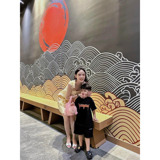 Váy vàng hoa nổi