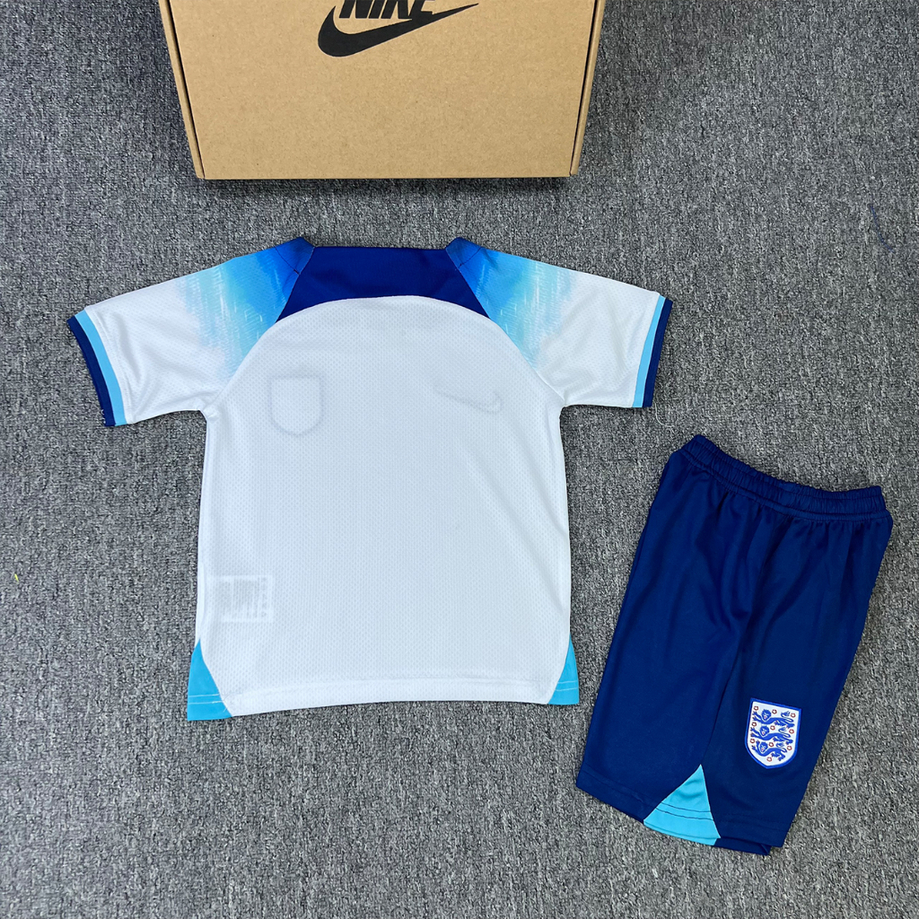 Áo quần đá bóng trẻ em 13-45kg , áo đá banh đội tuyển Anh cho bé - aobongda999.vn