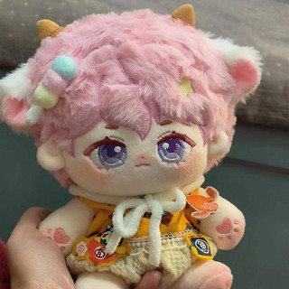 Búp bê không thuộc tính Phấn Dương 20cm