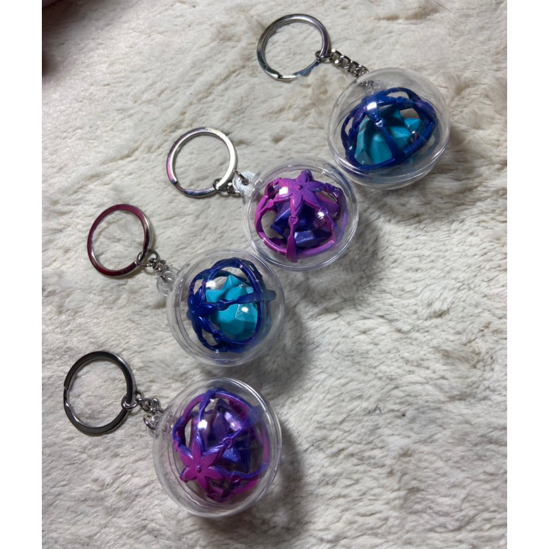 Móc khoá kim loại Mối duyên tương ngộ, Mối duyên vấn vương GACHA