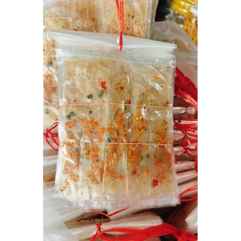 Bánh tráng tép dẻo cay cuốn hành phi (xâu 10 bịch)