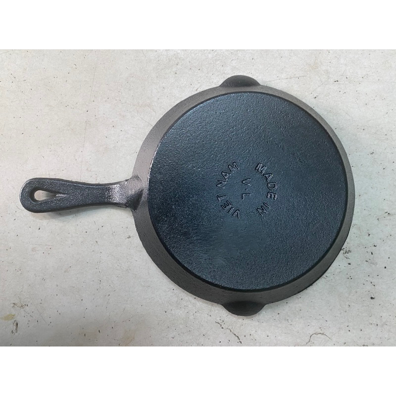 Chảo Gang Tròn Chống Dính Có Tay Cầm Size 20-22-24cm