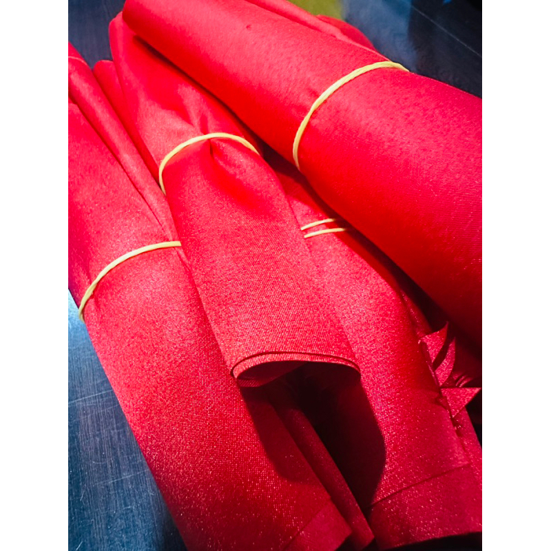 Khăn quàng đỏ  đúng chuẩn Trung ương