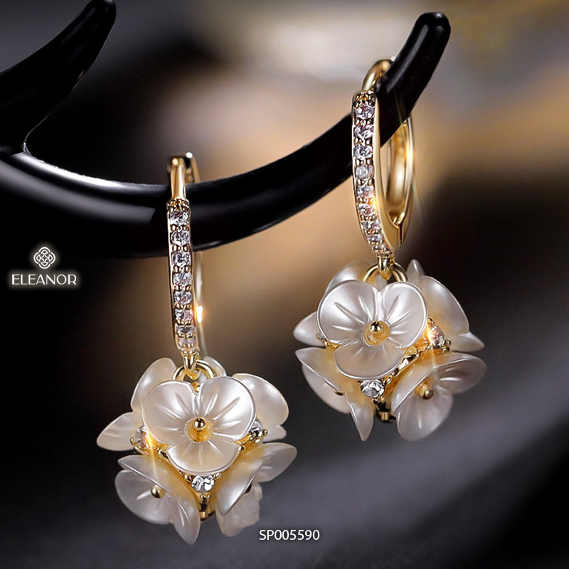 Bông tai nữ chuôi bạc 925 Eleanor Accessories hình tròn họa tiết hoa phụ kiện trang sức 5590