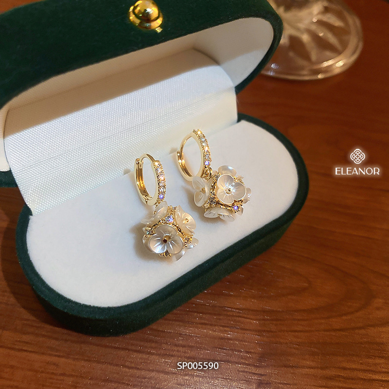 Bông tai nữ chuôi bạc 925 Eleanor Accessories hình tròn họa tiết hoa phụ kiện trang sức 5590