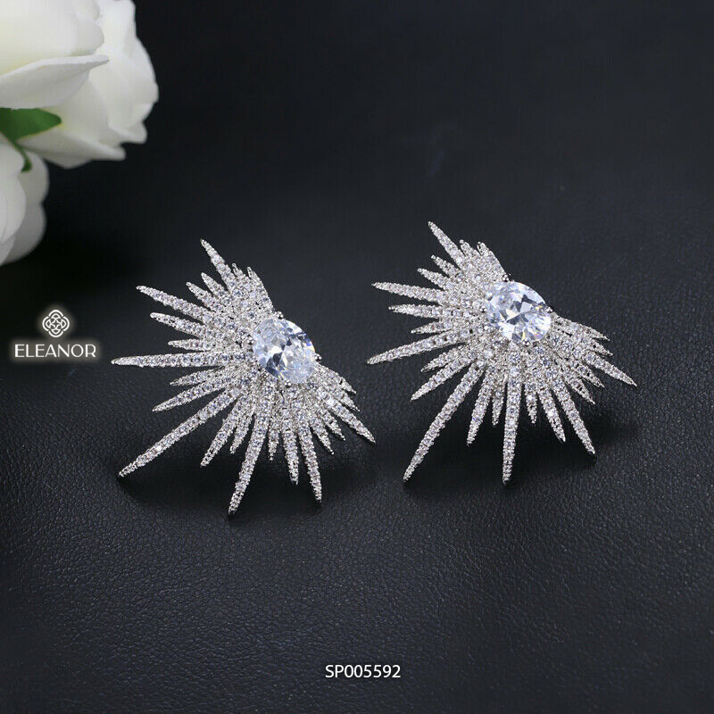 Bông tai cô dâu nữ chuôi bạc 925 Eleanor Accessories thiết kế hình tia đính đá phụ kiện trang sức 5592