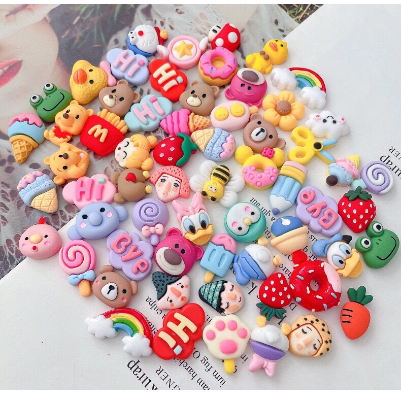 Set 4 sticker 3D nổi dán trang trí điện thoại, bình nước các vật dụng cá nhân dễ thương KN9100