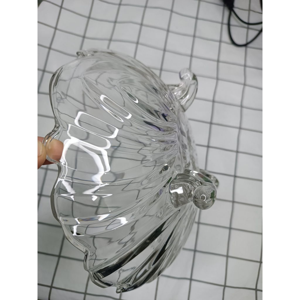 Đĩa thủy tinh 3 chân chất liệu thủy tinh cao cấp ,dùng trưng bày hoa quả , bánh kẹo...đường kính 24cm TRENDS HOUSE