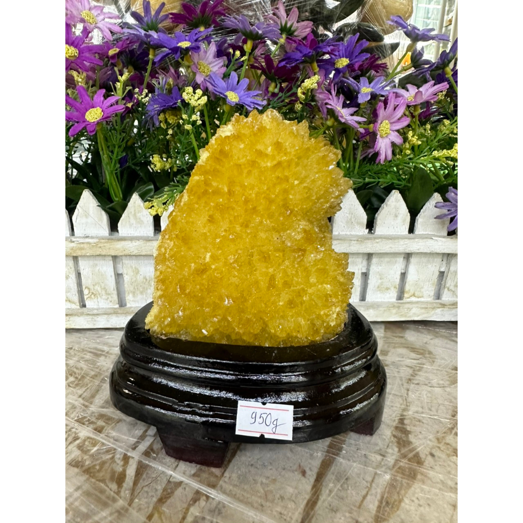 Trụ đá phong thủy tinh thể TA vàng