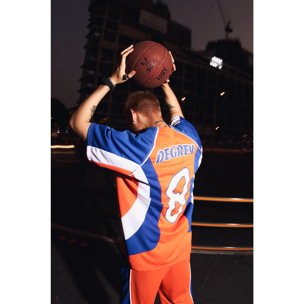 Degrey.Theeight Áo Thun Thể Thao