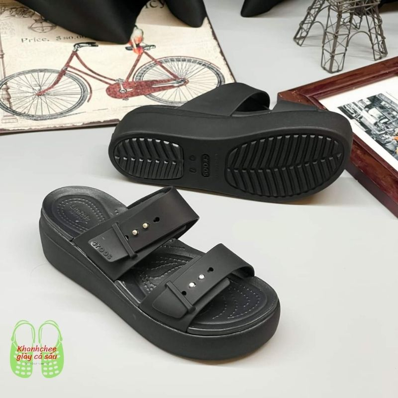 BMW2- Dép Quai Ngang Cross Broolyn Mid Wedge Version 2 Nữ Đế Cao 5cm dây gài - Màu Đen Tuyền