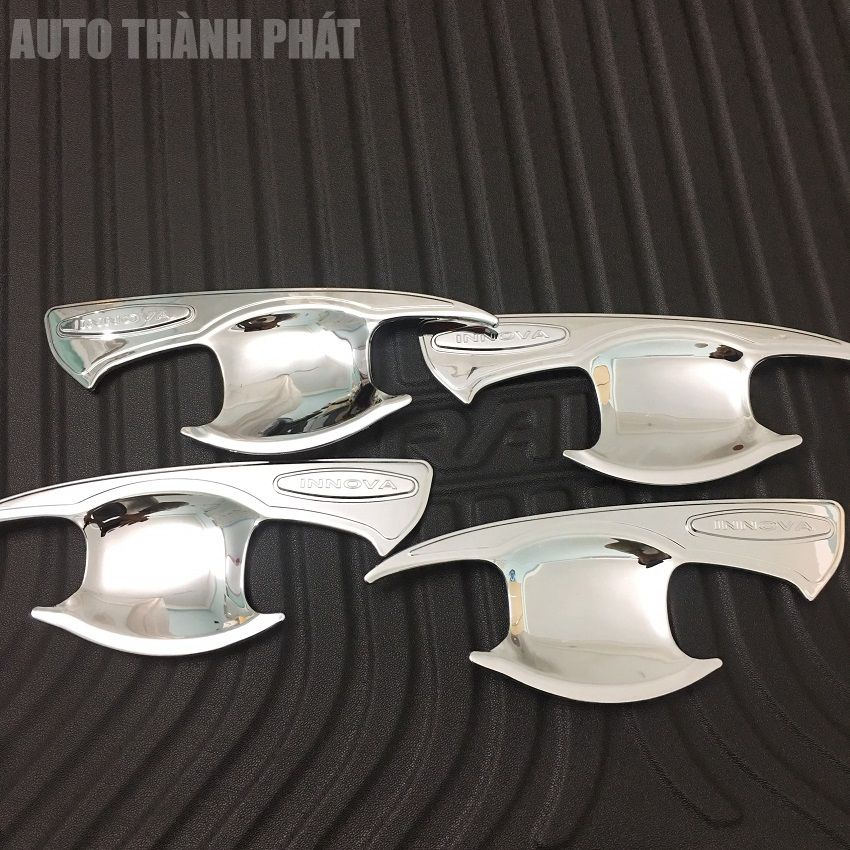 Ốp Hõm Cửa, Chén Cửa INNOVA 2017, 2018, 2019, 2020, 2021, 2022