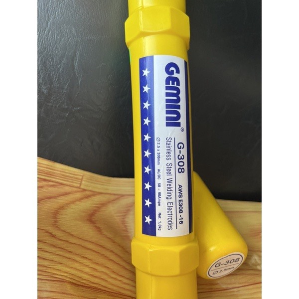 1 HỘP QUE HÀN INOX KIM TÍN G-308 2.5MM  SẴN HÀNG