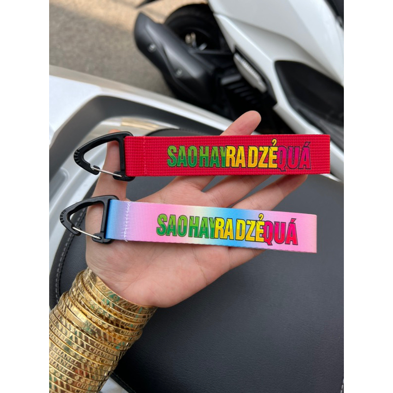 Móc Khoá Dây SaoHayRaDze kèm tem