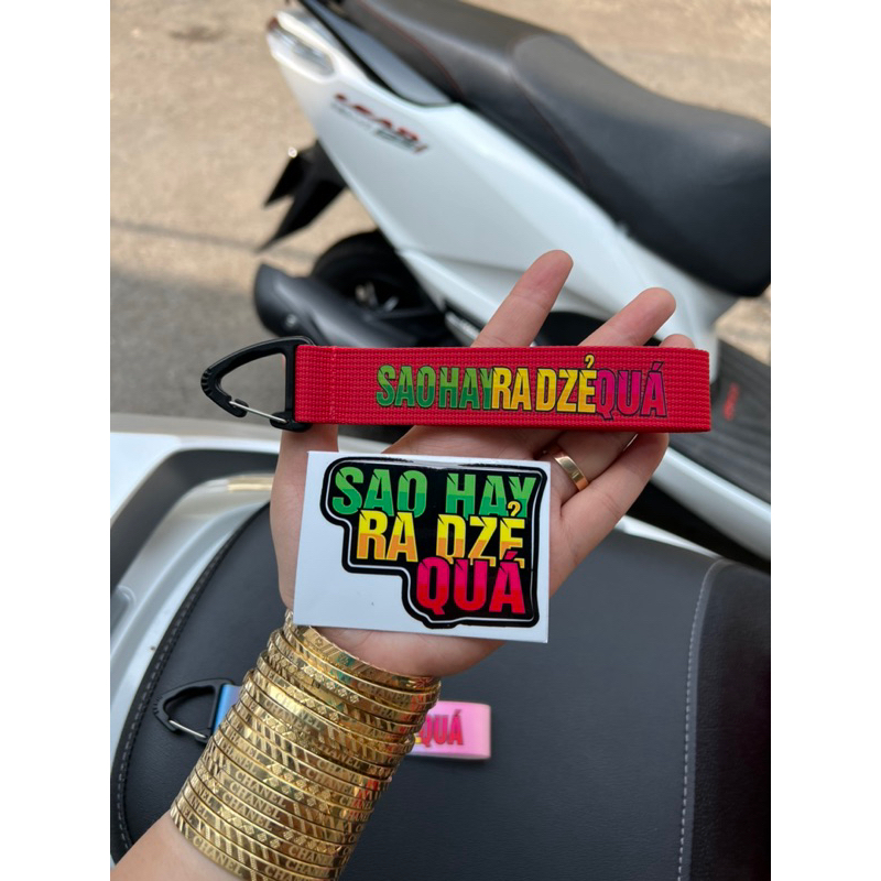 Móc Khoá Dây SaoHayRaDze kèm tem