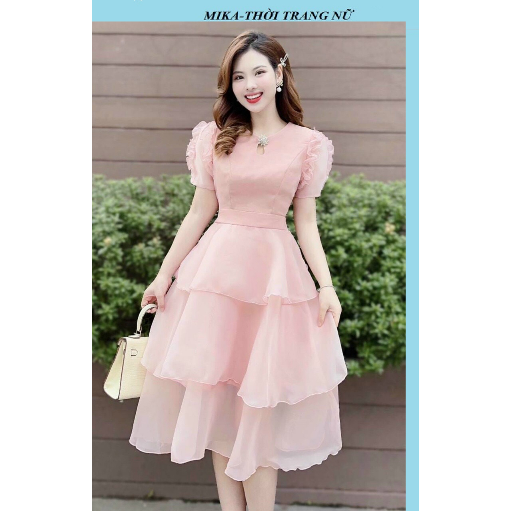 Đầm xòe 3 tầng tay phồng xếp bèo có phụ kiện cài cổ màu đầm hồng kiểm đầm dự tiệc chất voan kèm lót
