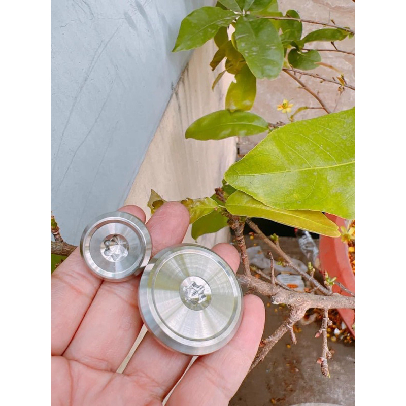 Ốc Qua Lăng Mâm Lửa Mẫu Thái Salaza Cho xe Honda/Yamaha