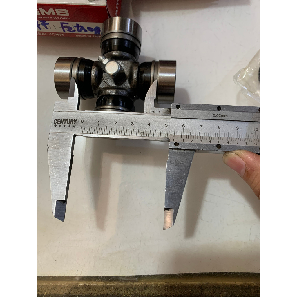 Vòng Bi Chữ Thập, Bắt Trục Các Đăng Xe TOYOTA INNOVA, FORTUNER, HILUX,.... Kích thước 29x77 Phe Trong 55mm