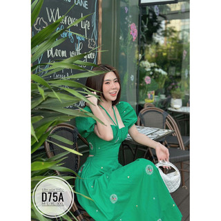 Đầm hoa thêu D75A