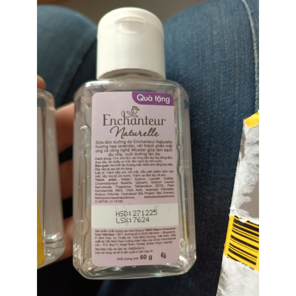 COMBO 3 CHAI Sữa tắm dưỡng da thiên nhiên Enchanteur Naturelle hương Lavender 60G