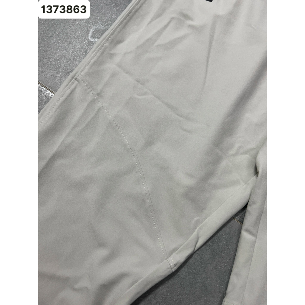 Quần gió UA 137386