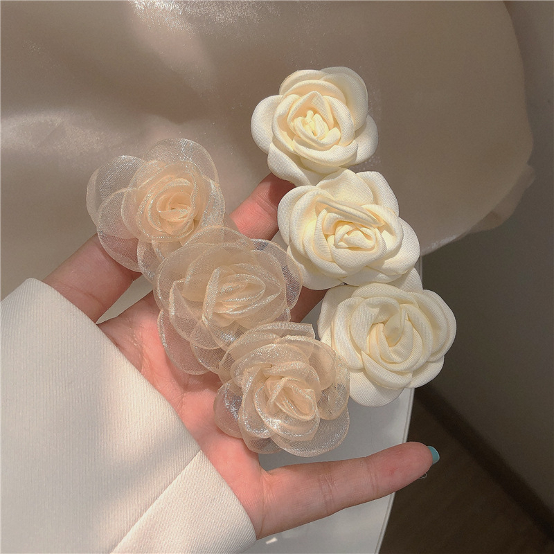 Kẹp tóc nữ hình hoa trà camellia điệu đà, kẹp tóc hoa vải phong cách Hàn Quốc, kẹp búi tóc by.Lisa