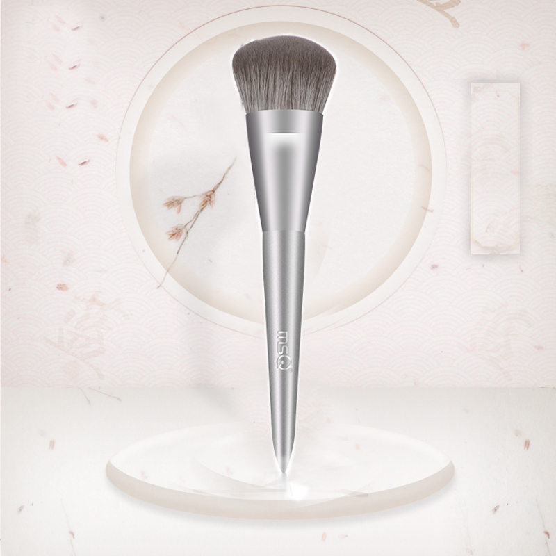 Cọ trang điểm đánh kem nền MSQ