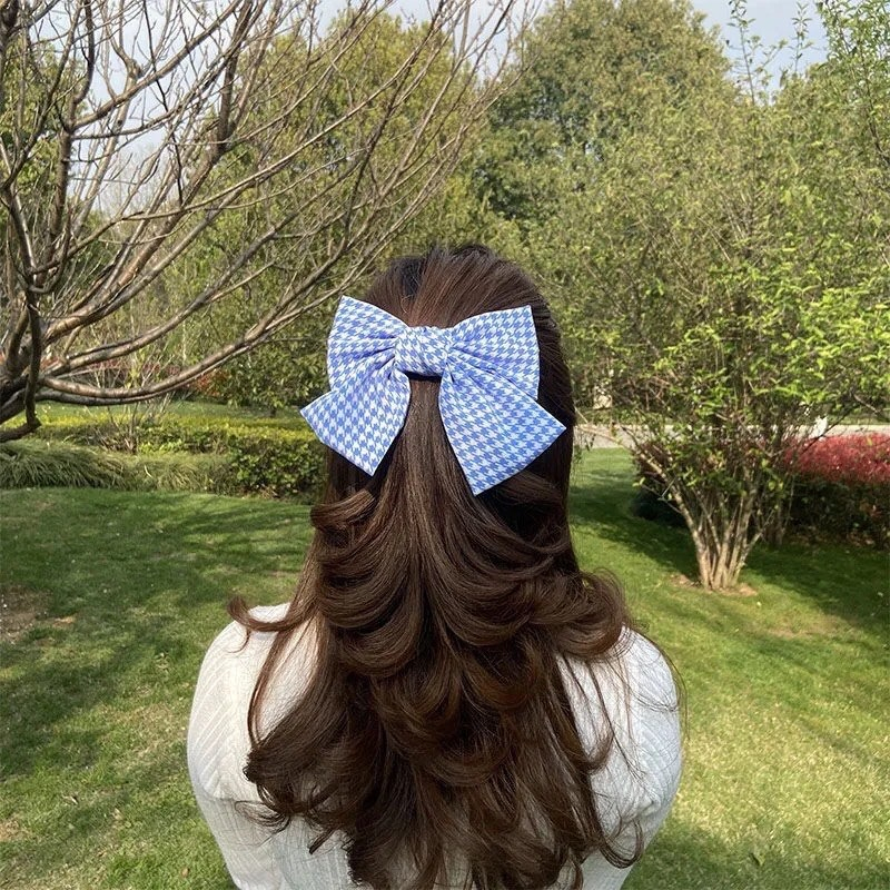 Kẹp tóc phong cách Hàn Quốc hình nơ lớn đơn giản, Kẹp tóc hình nơ họa tiết kẻ ô sự lựa chọn của những cô gái sành điệu
