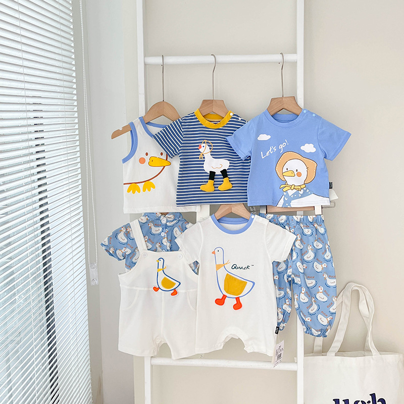 Combo quần yếm áo ngắn tay áo sơ mi cho bé trai in hình con vịt siêu đáng yêu combo đi học đi chơi cho bé A17