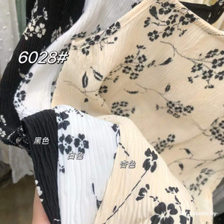 Váy 2 dây lụa nhăn hoa nhí V-6028