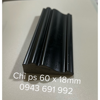 Phào chỉ nhựa composite màu đen hoàn thiện bề mặt bản rộng 6cm thích hợp phong cách Indochine