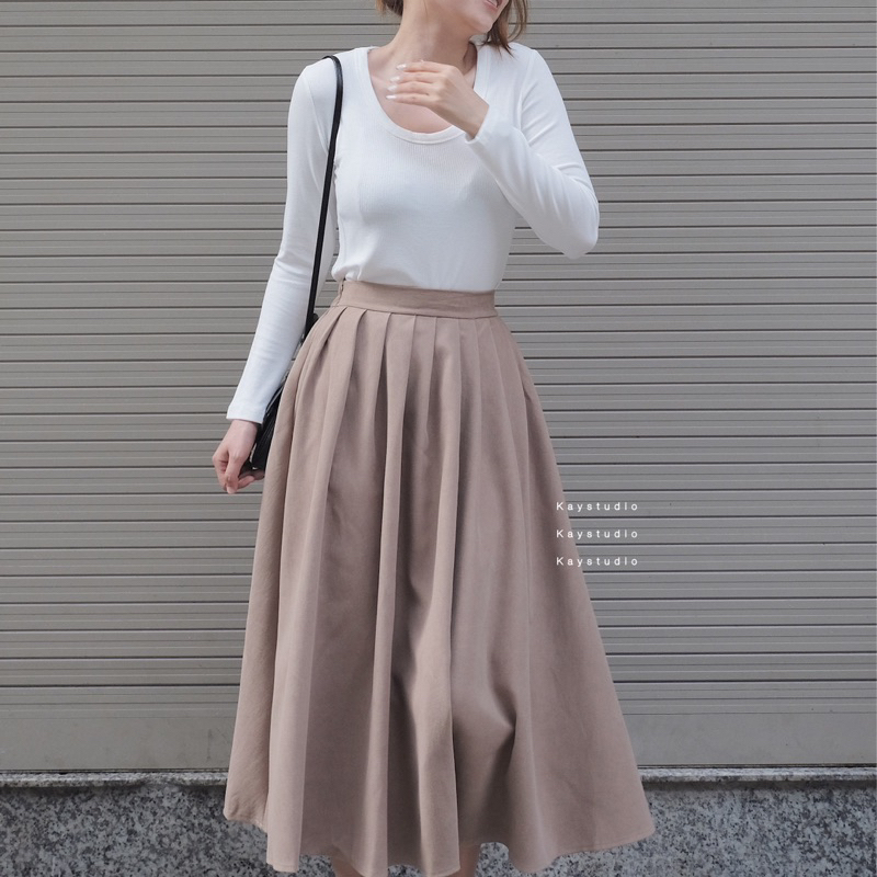 CHÂN VÁY NÂU BẢNG TO