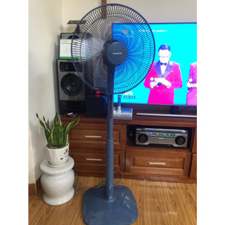 Quạt cây Panasonic F-409K Blue