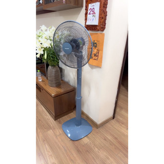 Quạt cây Panasonic F-409K Blue
