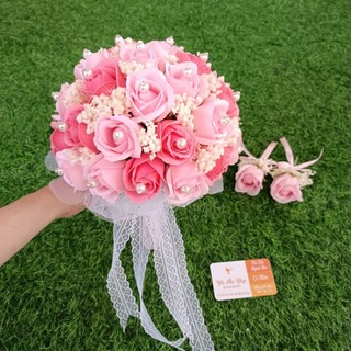 Bó hoa cưới làm từ hoa hồng sáp