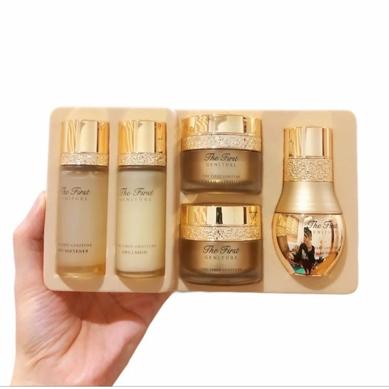 Set dưỡng the first 5 sản phẩm