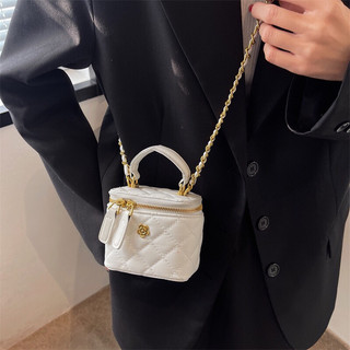 Túi xách nữ cốp vuông mini da chần.