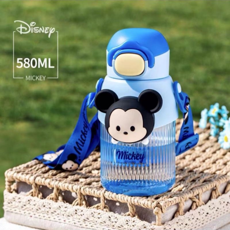 Bình Nước Hãng DISNEY siêu đẹp. Hình nổi bấm kêu chút chít. 2in1 : đầu ống hút và uống trực tiếp, có dây đeo .