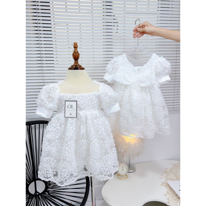 Váy ren công chúa hoa tú cầu nổi kèm nơ cài đầu xinh xắn bé gái