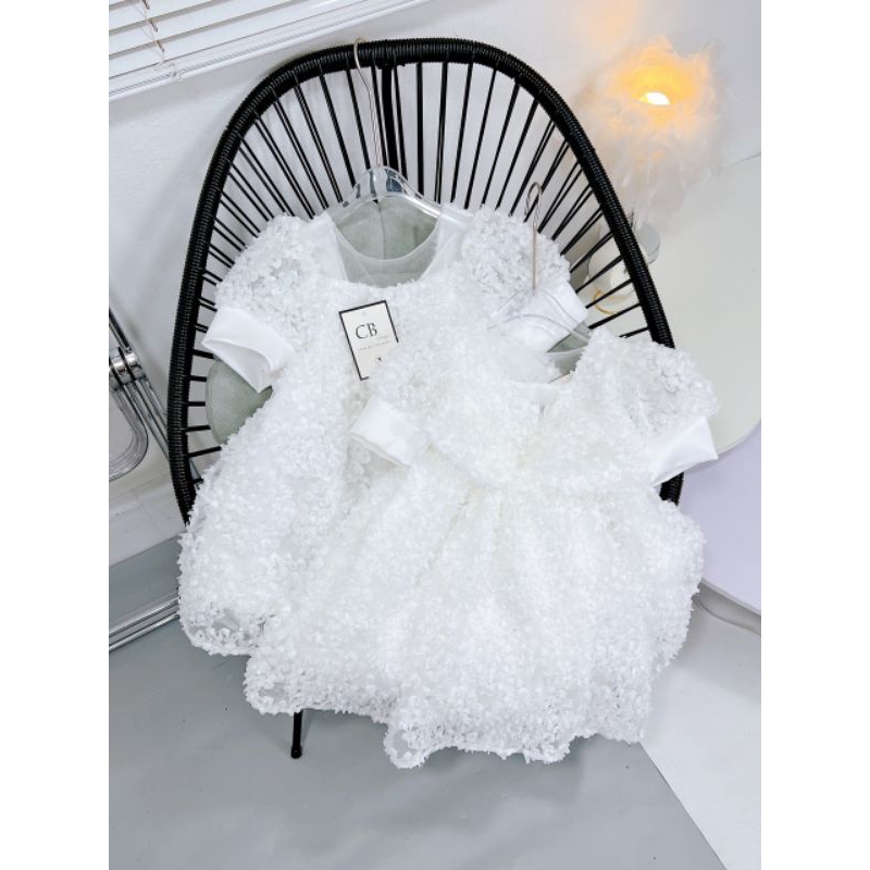 Váy ren công chúa hoa tú cầu nổi kèm nơ cài đầu xinh xắn bé gái