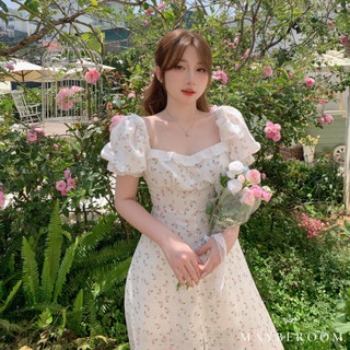 Váy đũi trắng hoa nhí cổ vuông tay bồng dáng dài xẻ tà công chúa Celine Rose Dress Mayberoom