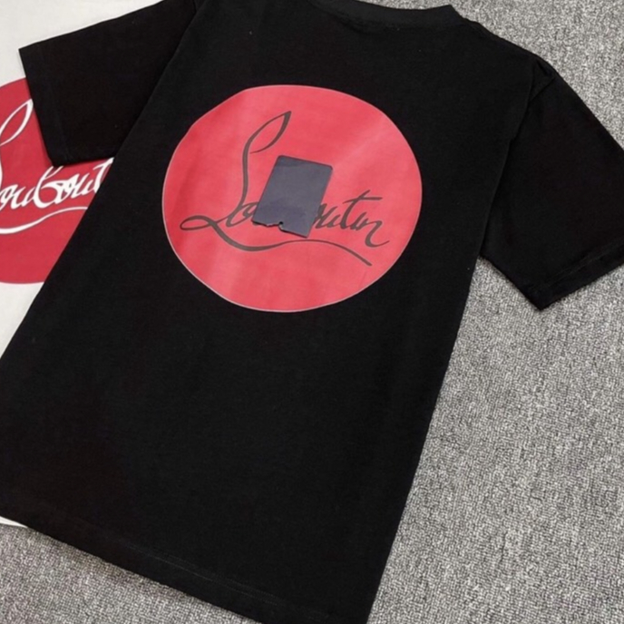 Áo Phông Louboutin Hình In Đế Giày Cực Nét - Áo LC Chất Liệu Cotton Thoáng Mát Form Dáng Unisex Nam Nữ Hot Trend 2023...