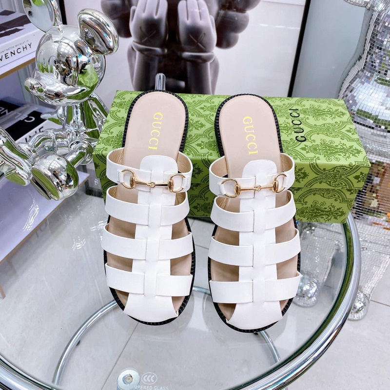 Sục Giọ Trắng Đen Full Size 35-39
