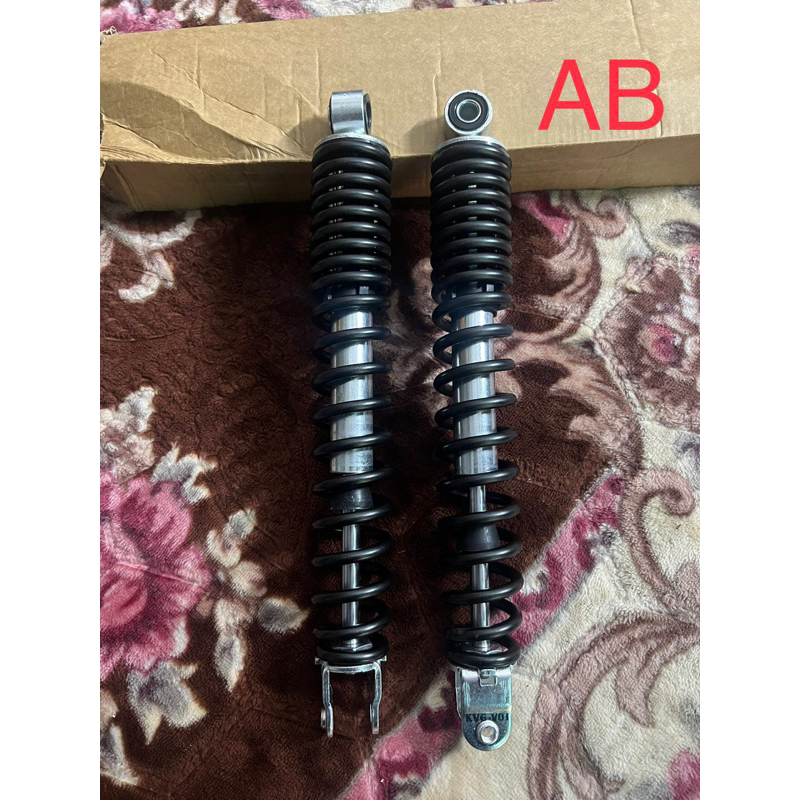 (dùng là thích) thụt,giảm sóc sau xe airblade hàng đẹp giá rẻ